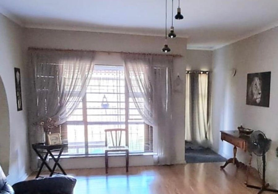 5 Bedroom Property for Sale in Retief Eastern Cape